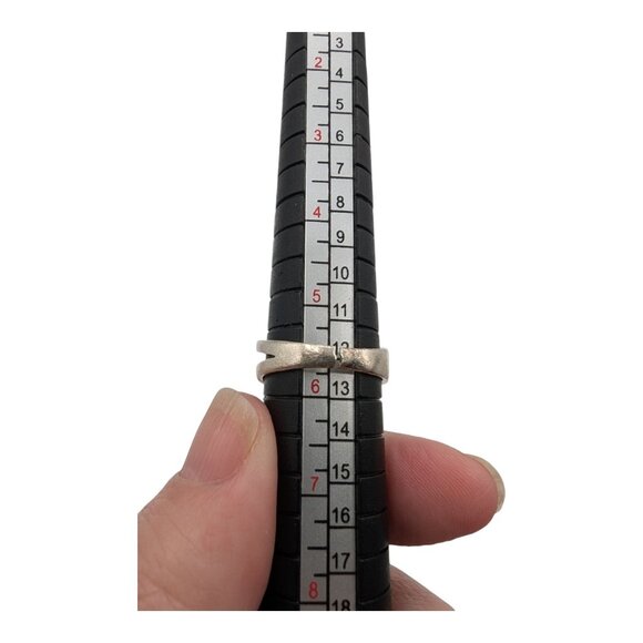 Vintage Sterling Silver 925 Floral Ring With Intricate Flower Design Size 5.5 - Picture 3 of 4